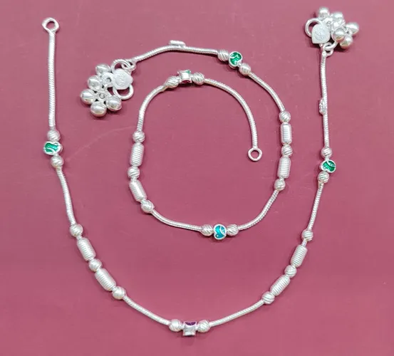 Fashionable Lightweight Anklets with Multicolour Enamel Charms for Girls & Women-